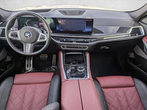 Used 2024 BMW X6 xDrive40i w/ Executive Package image 18