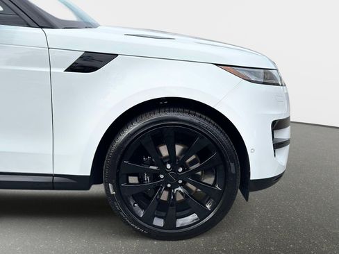 New 2026 Land Rover Range Rover Sport SE image 6