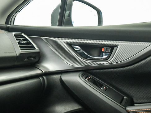 Used 2021 Subaru Crosstrek 2.5i Limited w/ Popular Package #3 image 27