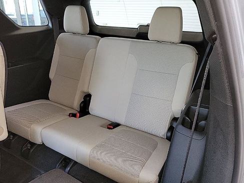 Used 2023 Chevrolet Traverse LT w/ LPO, Floor Liner Package AWD/4WD image 13