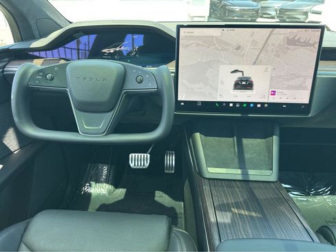 Used 2022 Tesla Model X AWD/4WD image 20
