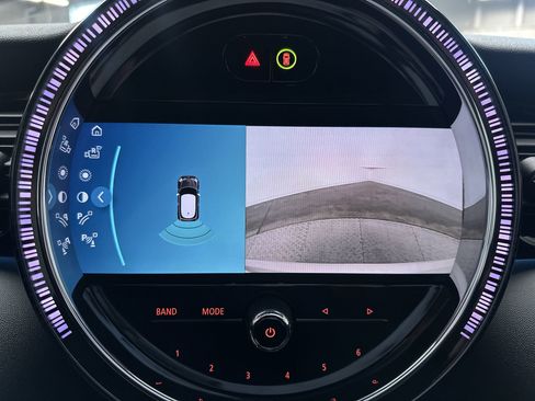 Certified 2024 MINI Cooper SE image 19