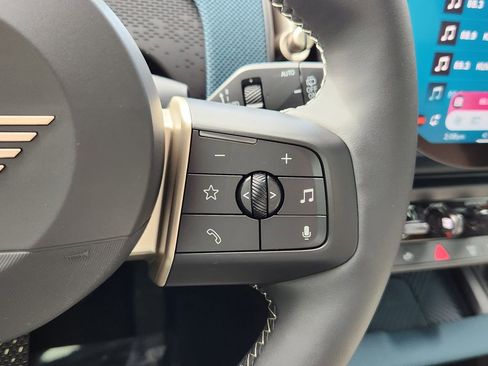 Used 2025 MINI Cooper Countryman SE image 21