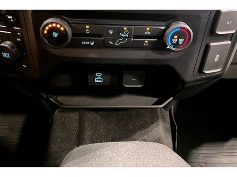 Used 2021 Ford F150 XLT AWD/4WD image 27