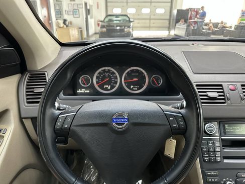 Used 2014 Volvo XC90 3.2 image 23