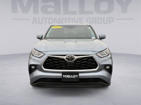 Used 2020 Toyota Highlander XLE image 8