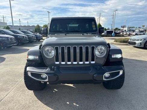 Used 2023 Jeep Wrangler Unlimited Sahara w/ Cold Weather Group AWD/4WD image 8