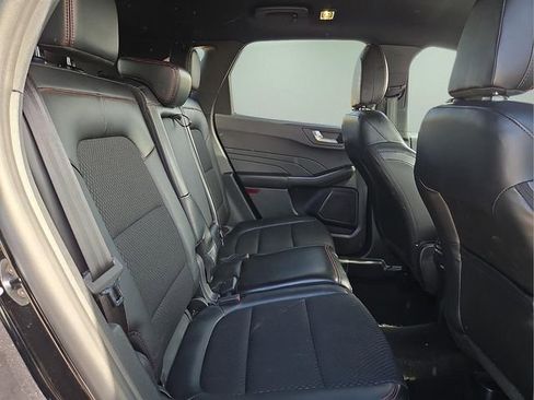 Used 2025 Ford Escape ST-Line image 14