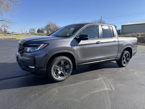 New 2026 Honda Ridgeline TrailSport image 2