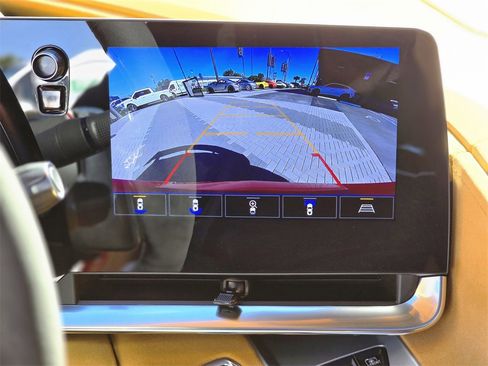 Used 2022 Chevrolet Corvette Stingray Premium Cpe w/ Z51 Performance Package image 21