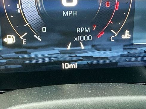 New 2026 Chevrolet Suburban Premier AWD/4WD image 15