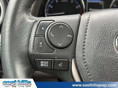 Used 2016 Toyota RAV4 Limited AWD/4WD image 32