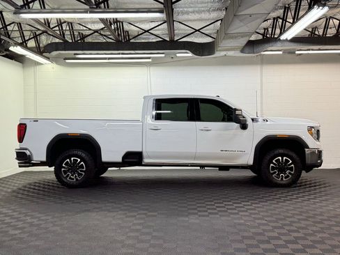 Used 2020 GMC Sierra 3500 SLE w/ SLE Convenience Package AWD/4WD image 4