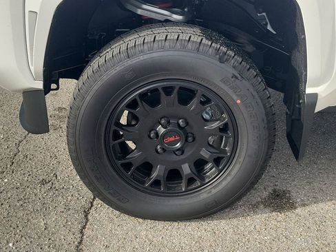 New 2025 Toyota Tacoma SR5 image 17