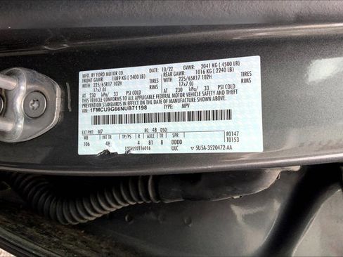 Used 2022 Ford Escape SE w/ Convenience Package image 31