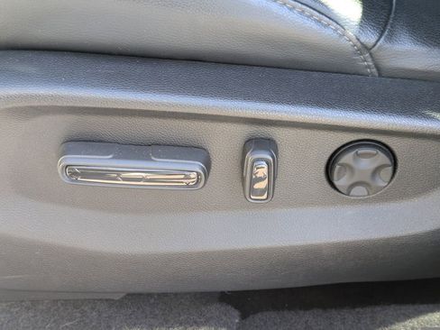 Used 2022 Honda CR-V EX-L image 19