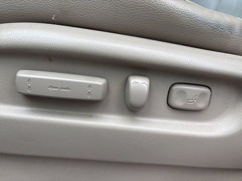 Used 2015 Honda Odyssey Touring Elite image 15