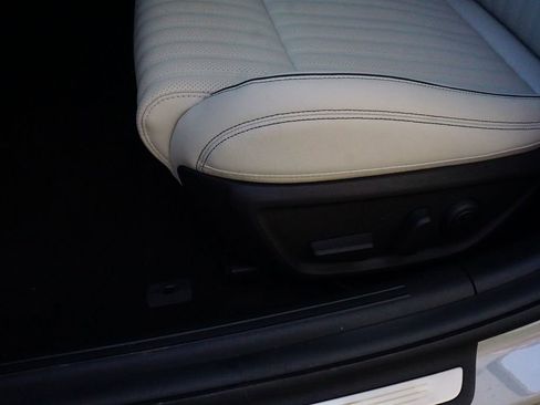 New 2025 Genesis G70 2.5T w/ Sport Prestige Package image 15