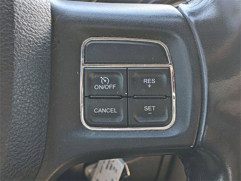 Used 2015 RAM 2500 SLT w/ Luxury Group image 20