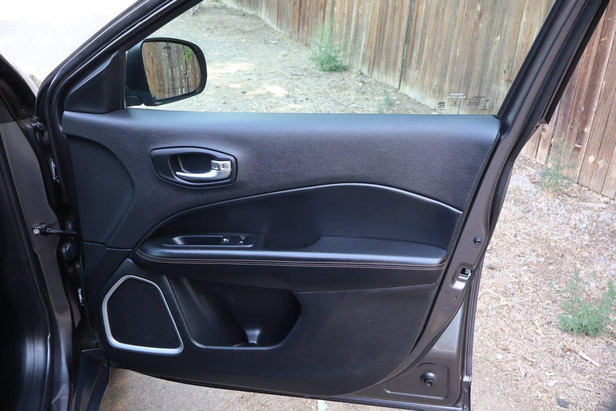 Used 2019 Jeep Compass Limited AWD/4WD image 26