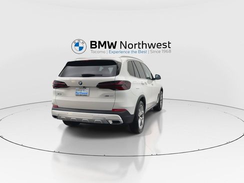 New 2026 BMW X5 xDrive40i AWD/4WD image 2