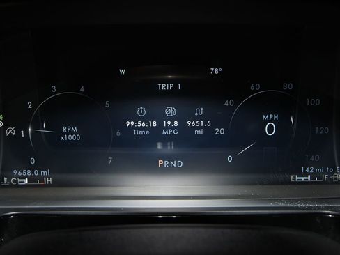 Used 2024 Lincoln Corsair Reserve w/ Equipment Group 201A AWD/4WD image 11