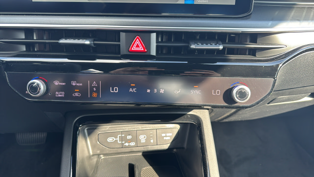 New 2026 Kia K5 GT-Line AWD/4WD image 18