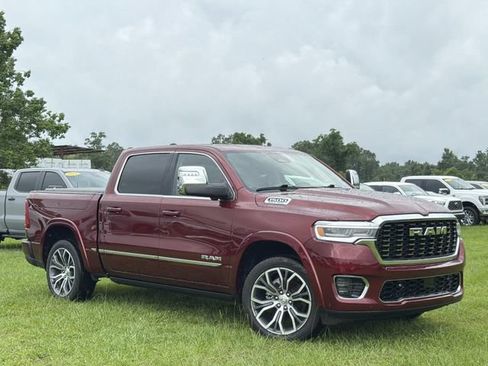 Used 2025 RAM 1500 Tungsten w/ Towing Technology Group AWD/4WD image 15