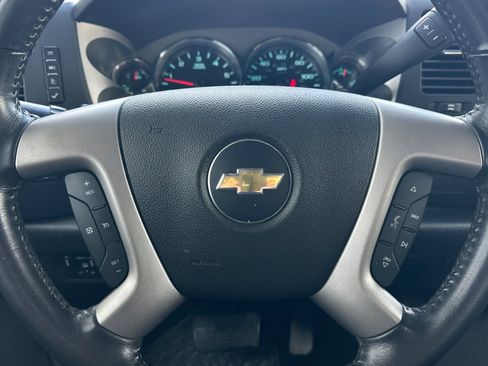 Used 2013 Chevrolet Silverado 2500 LT w/ Interior Plus Package image 21