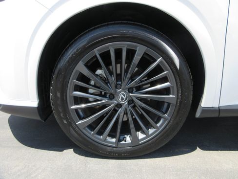 Used 2025 Lexus RX 350h w/ Convenience Package AWD/4WD image 49