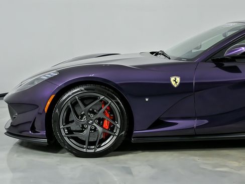 Used 2019 Ferrari 812 Superfast image 7