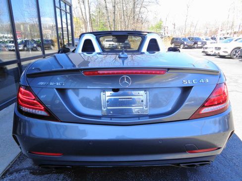 Used 2018 Mercedes-Benz SLC 43 AMG image 5