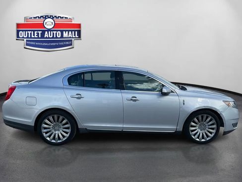Used 2013 Lincoln MKS Sedan 4D image 2