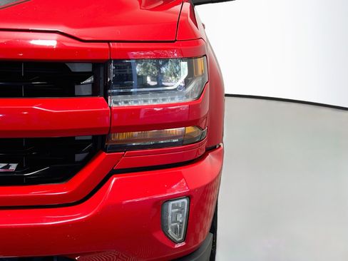 Used 2017 Chevrolet Silverado 1500 LT w/ Rally 2 Edition AWD/4WD image 12