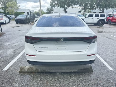 Used 2024 Honda Accord EX image 5