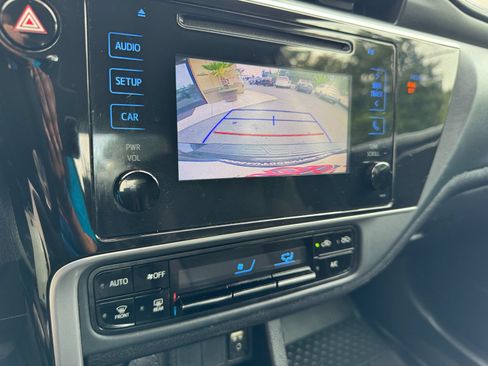 Used 2018 Toyota Corolla FWD image 26