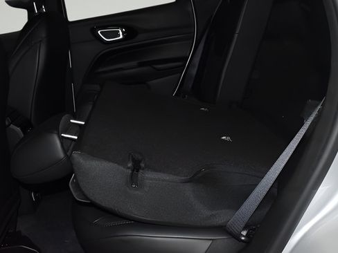 New 2026 Jeep Compass Latitude AWD/4WD image 26