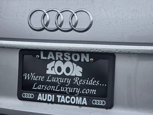 Certified 2025 Audi SQ5 Premium Plus w/ Premium Plus Package AWD/4WD image 32