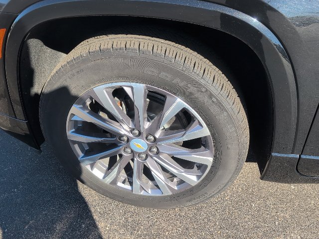 Used 2022 Chevrolet Traverse Premier w/ LPO, Floor Liner Package FWD image 13