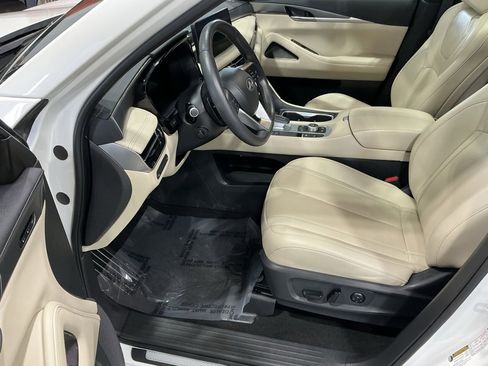 Used 2023 INFINITI QX60 Luxe w/ Cargo Package image 3