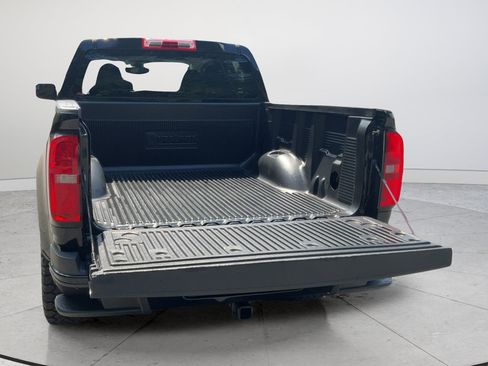Used 2019 Chevrolet Colorado W/T w/ Custom Special Edition RWD image 19