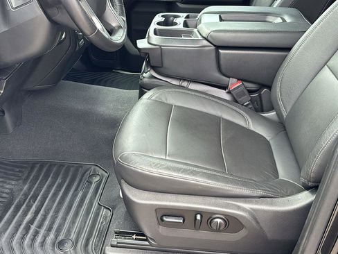 Used 2020 Chevrolet Silverado 1500 LT w/ All-Star Edition image 14