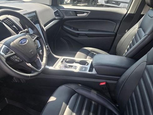 Certified 2024 Ford Edge SEL w/ Convenience Package AWD/4WD image 10