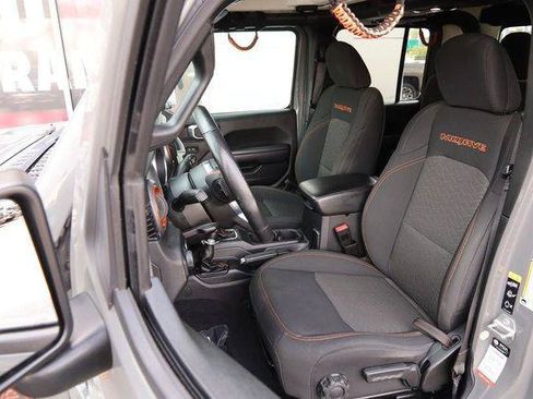 Used 2021 Jeep Gladiator Mojave AWD/4WD image 8