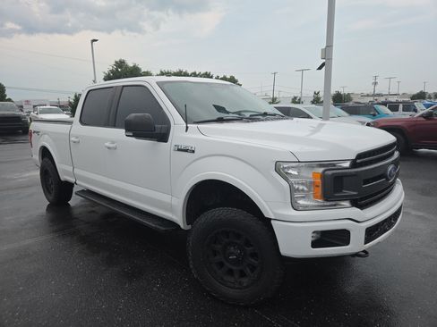 Used 2018 Ford F150 XLT w/ Equipment Group 301A Mid AWD/4WD image 17