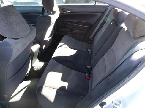 Used 2009 Honda Accord LX-P image 10