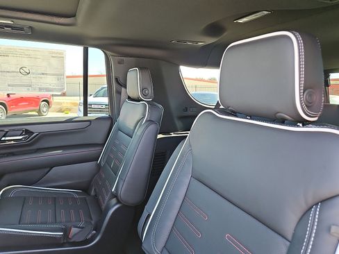 New 2026 GMC Yukon XL AT4 Ultimate image 9