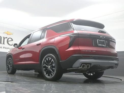 New 2026 Chevrolet Traverse LT w/ Sun and Wheel Package image 5
