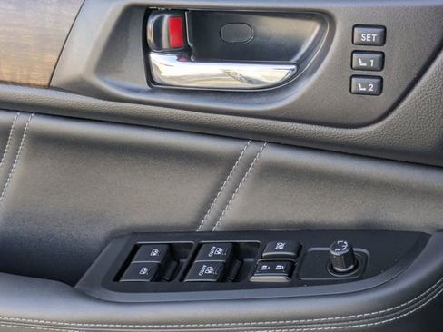 Used 2019 Subaru Outback 3.6R Limited image 24