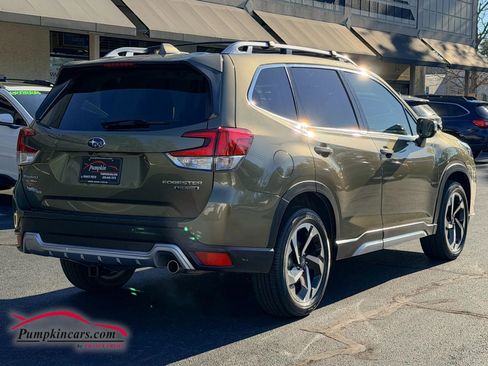 Used 2023 Subaru Forester Touring image 3